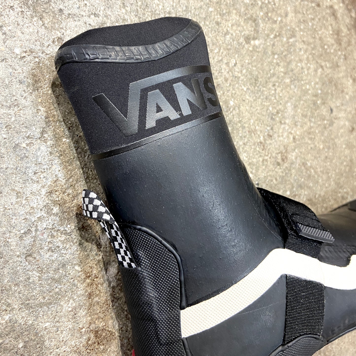 SURF BOOT 2 HI V  5MM