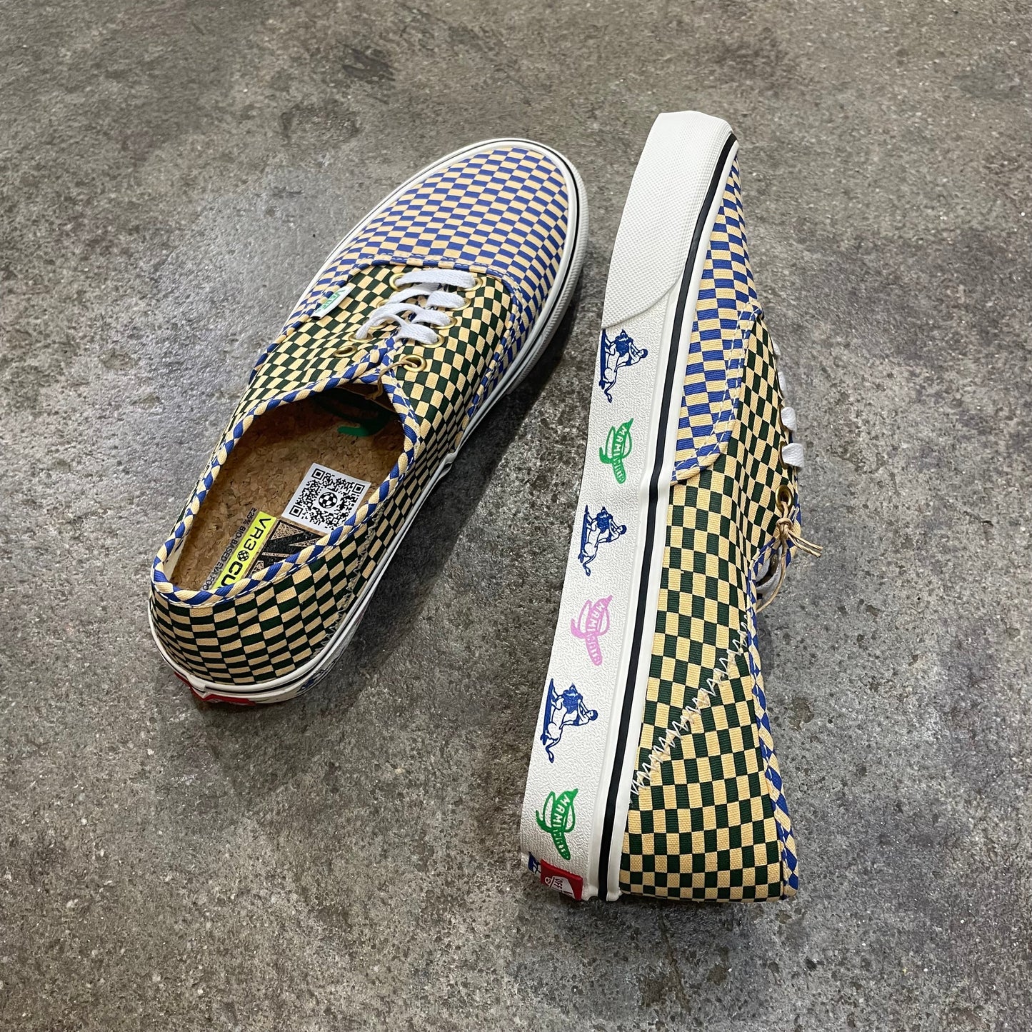 VANS SURF X MAMI WATA COLLECTION - AUTHENTIC VR3 SF