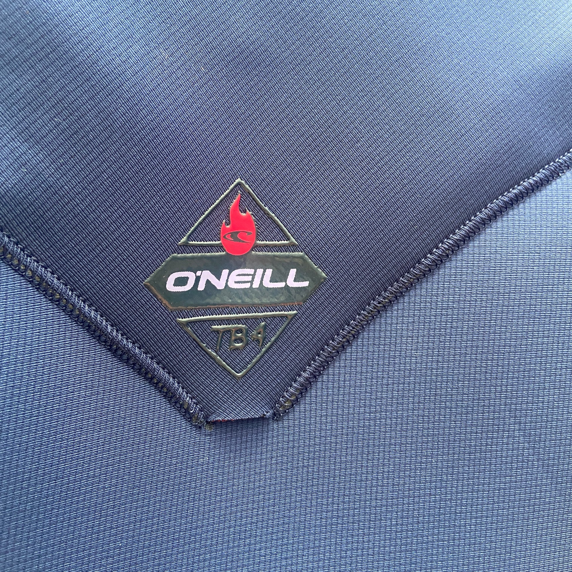 Detailed view of back drainage hole on the O'Neill Woman's Hyperfreak Fire 4/3mm+Chest Zip