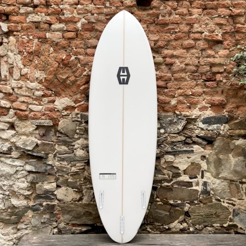 HURRICANE   THE TOKOLOSH  6'0 - 20 1/4  - 2 1/2  37.1L