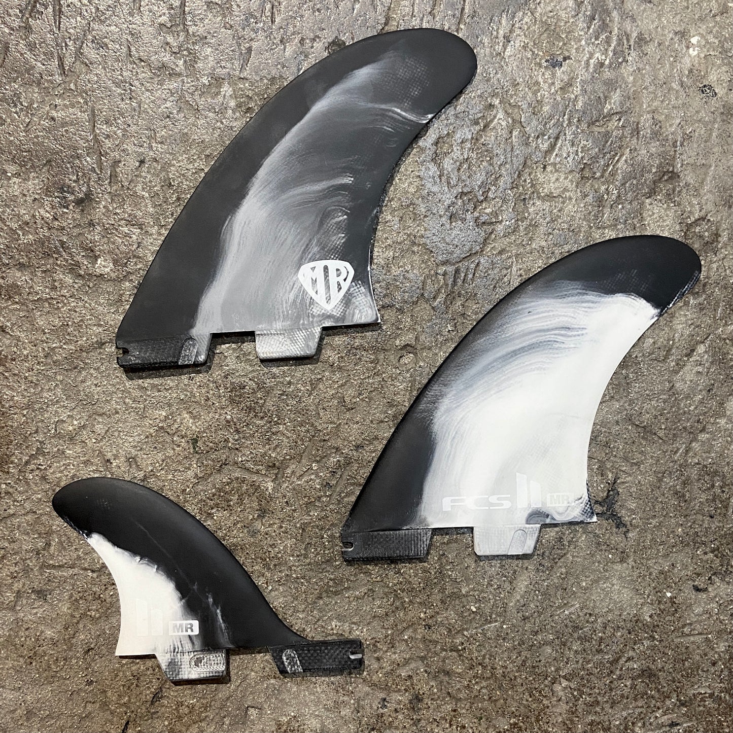 FCS II SHAPER SERIES  MARK RICHARDS  TWIN + STABILISER